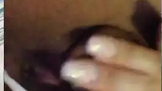 مفلس الآسيوية أربعة بالإصبع حافلة