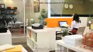 المدير والسكرتيرة xxx: نيك عميق في الكس والشرج مع قذف داخلي
