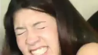 اخ و اهته مترجم