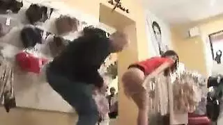 تيداخ يد وحشي فتح حفرتها الضيقة