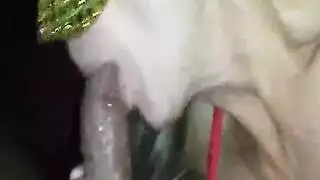 سحاقيات إباحية: معصوبات العينين وتدليك عميق في مهبل بعضهن