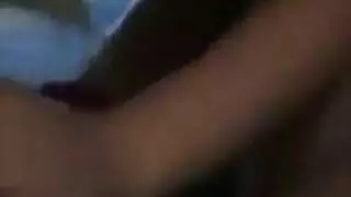 بنات صغيره تنك