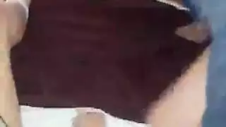 تسوية الرهان: جنس عنيف في الحلق وشرج صعب لساندرا