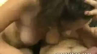 أفلام سكس مع الحيوانات: نساء يمارسن الجنس مع كلاب بقوة