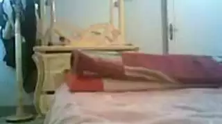 سكس حصان هايج من نيك كس شرموطة عنيفة بوضعيات نار سكس حصان زبه كبير يفشخ كس شرموطة عريانة ملط وبتصرخ من زب الحصان الضخم افلام سكس حصان ينيك بنت هايجة ويفشخ كسها نيك س