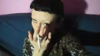 أول مرة شرجي وتدمير كس ضيق