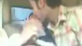 عربية تتعرض لعصر أثدائها وجنس قوي