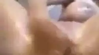 حصرياً: جلسة مثلية جماعية ألمانية في غرفة البخار