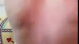 غارقة الشذيفة مثلي الجنس البرازيلي غارقة في نائب الرئيس الدافئة
