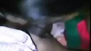 أوغست أميس تغوي فريدا سانتي لجلسة سحاقية مثيرة