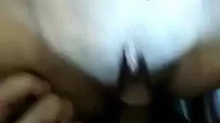 تاتو على مأخرتها