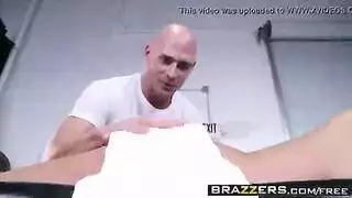 مراة تتعلرا