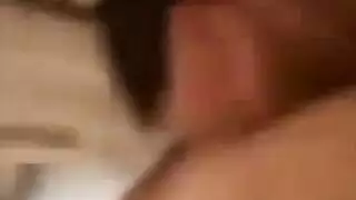 مصرية شرموطه تتناك نيك عنيف وتقوله هاتهم في فمي