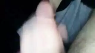 جنس فموي عاطفي: مص ورضاعة للزب حتى هزة الجماع الضخمة