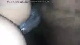 جماع قاسٍ مع حلمات مثقوبة في عبودية بلونجري أسود