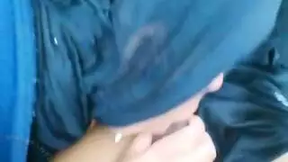 بنت مصرية محجبة تمص بقوة في السيارة مشهد إكس إكس إكس كامل